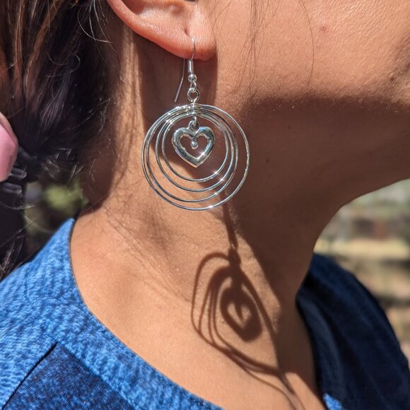Handmade Navajo Heart Dangle Earrings Sterling Silver Native American Jewelry ** - Picture 11 of 11
